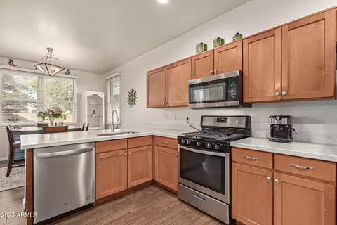 2146 E Sunland Ave, Phoenix, AZ 85040 photo 5