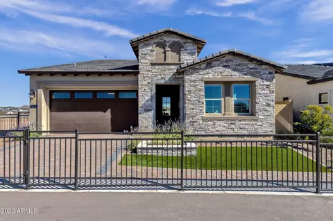 5701 E Scarlet St, Mesa, AZ 85215