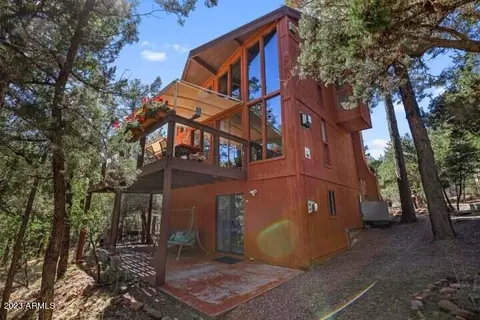 4713 N Oak Leaf Cir, Pine, AZ 85544