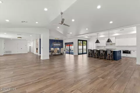 546 W Kaler Dr, Phoenix, AZ 85021 photo 17