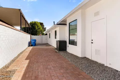 546 W Kaler Dr, Phoenix, AZ 85021 photo 46