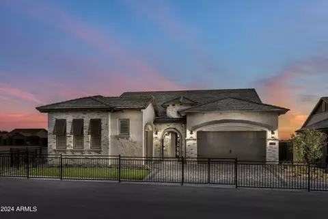 8127 E June St, Mesa, AZ 85207