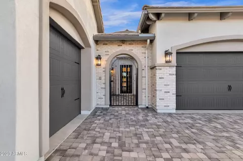 8127 E June St, Mesa, AZ 85207 photo 3
