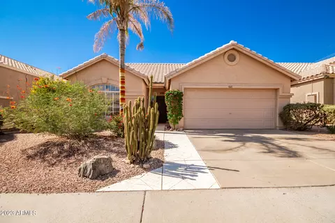 4641 E White Aster St, Phoenix, AZ 85044