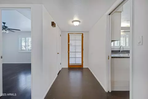 8443 N 17th Dr, Phoenix, AZ 85021 photo 19