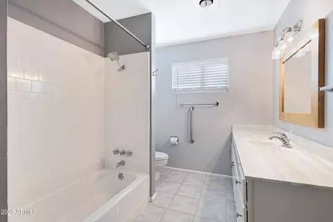 8443 N 17th Dr, Phoenix, AZ 85021 photo 23