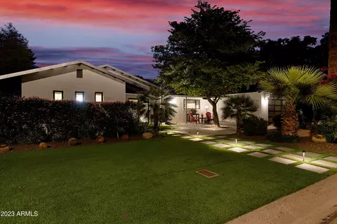 3902 E Heatherbrae Dr, Phoenix, AZ 85018 photo 2