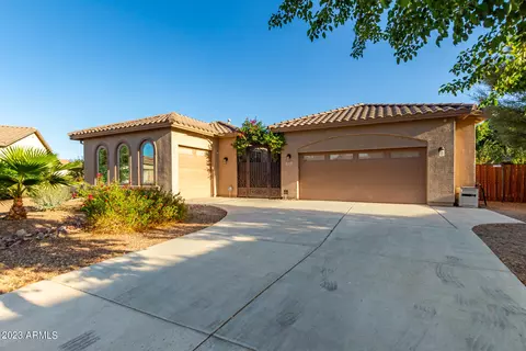 1173 E Furness Dr, Gilbert, AZ 85297 photo 3