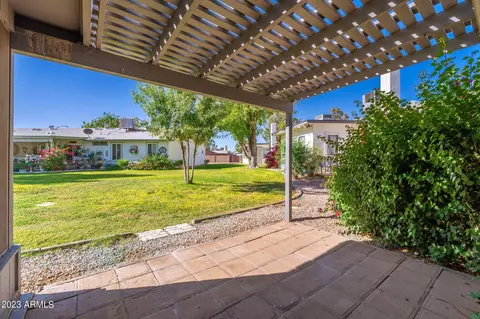 4845 E Lake Point Cir, Phoenix, AZ 85044 photo 22