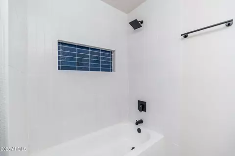 4845 E Lake Point Cir, Phoenix, AZ 85044 photo 17
