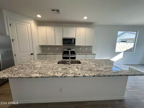 9403 E Steno Ave, Mesa, AZ 85212 photo 2