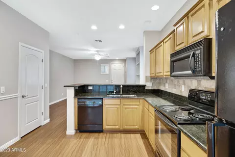 881 S Porter St, Gilbert, AZ 85296 photo 10
