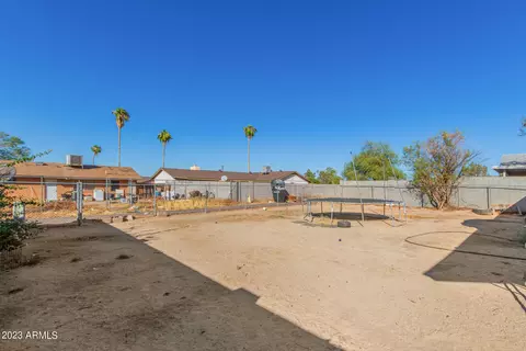 1140 E Winston Dr, Phoenix, AZ 85042 photo 21