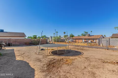 1140 E Winston Dr, Phoenix, AZ 85042 photo 24