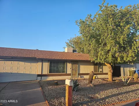 3216 E Angela Dr, Phoenix, AZ 85032