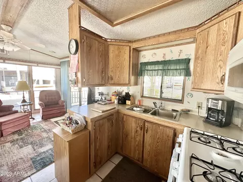 637 S Hawks Eye Dr, Apache Junction, AZ 85119 photo 29