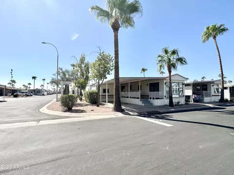 637 S Hawks Eye Dr, Apache Junction, AZ 85119 photo 9