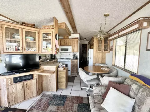 637 S Hawks Eye Dr, Apache Junction, AZ 85119 photo 26