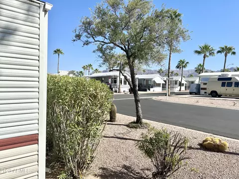 637 S Hawks Eye Dr, Apache Junction, AZ 85119 photo 8