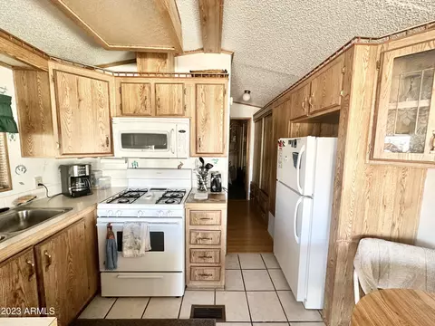 637 S Hawks Eye Dr, Apache Junction, AZ 85119 photo 30