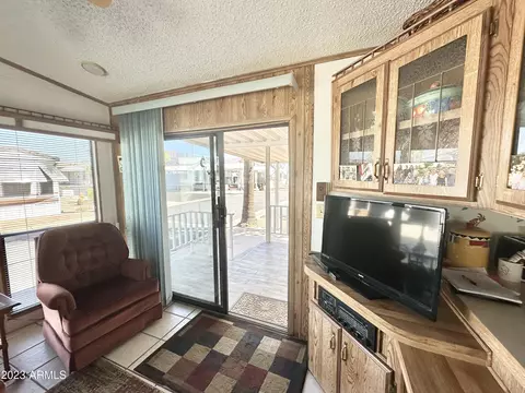 637 S Hawks Eye Dr, Apache Junction, AZ 85119 photo 25