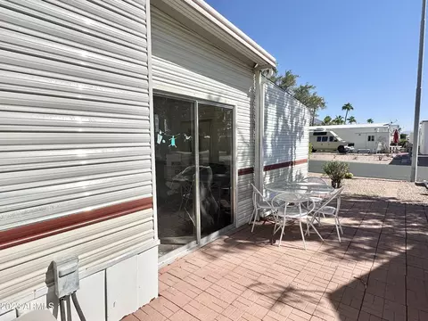 637 S Hawks Eye Dr, Apache Junction, AZ 85119 photo 6