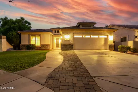 3391 E Lexington Ct, Gilbert, AZ 85234