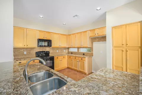 3391 E Lexington Ct, Gilbert, AZ 85234 photo 14