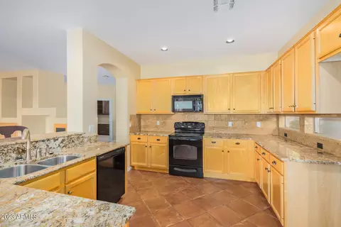 3391 E Lexington Ct, Gilbert, AZ 85234 photo 13