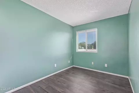 Other - 709 E Cochise Dr #B, Phoenix, AZ 85020 photo 6 of 8