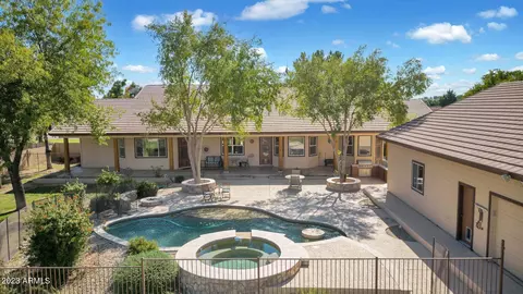 2642 E Majestic Eagle --, Gilbert, AZ 85297 photo 3