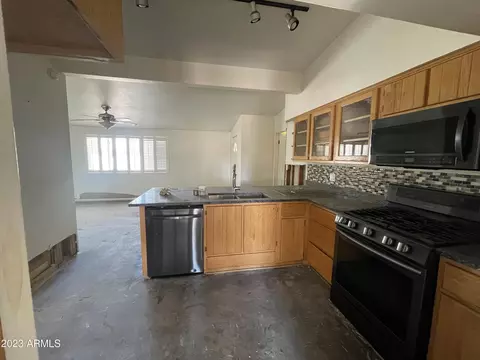 1215 E Treasure Rd, Pearce, AZ 85625 photo 9