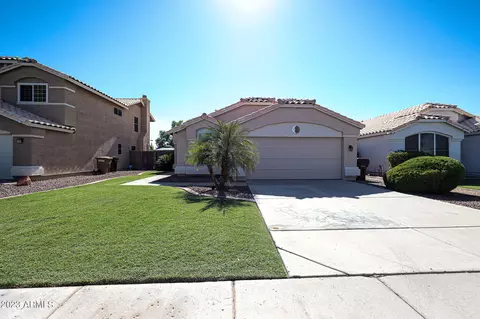 8973 W Tierra Buena Ln, Peoria, AZ 85382