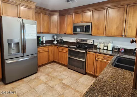 1068 W Olive Ave, Gilbert, AZ 85233 photo 3