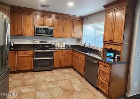 1068 W Olive Ave, Gilbert, AZ 85233 photo 5