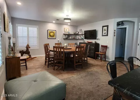 1068 W Olive Ave, Gilbert, AZ 85233 photo 9