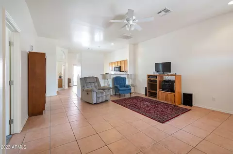 2378 W Dream Catcher Ln, Apache Junction, AZ 85120 photo 3