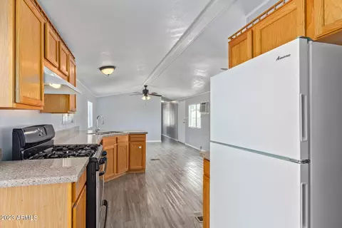 2515 E Waltann Ln, Phoenix, AZ 85032 photo 16