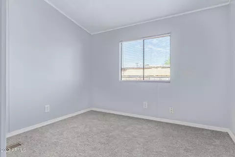 2515 E Waltann Ln, Phoenix, AZ 85032 photo 23