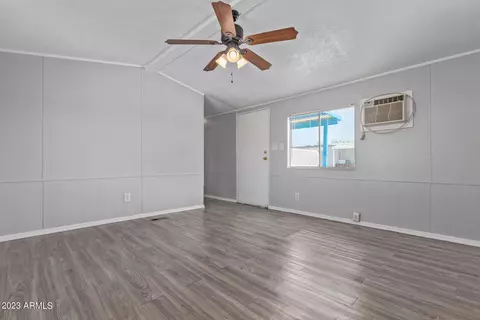 2515 E Waltann Ln, Phoenix, AZ 85032 photo 8