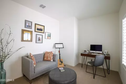 2414 E Flintlock Dr, Gilbert, AZ 85298 photo 3