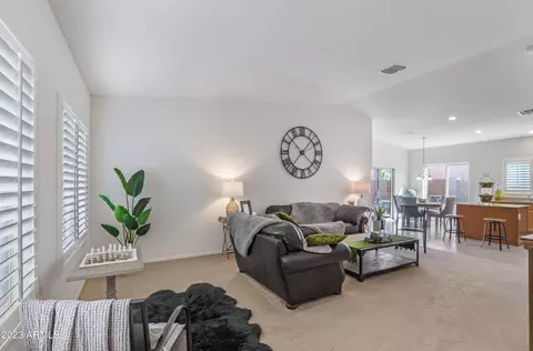 2414 E Flintlock Dr, Gilbert, AZ 85298 photo 5