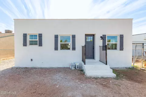 329 W Lindbergh Ave, Coolidge, AZ 85128