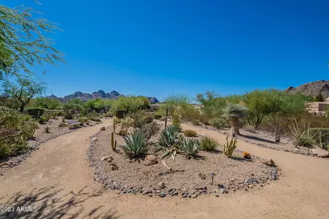 2518 E Carol Ave, Phoenix, AZ 85028 photo 72