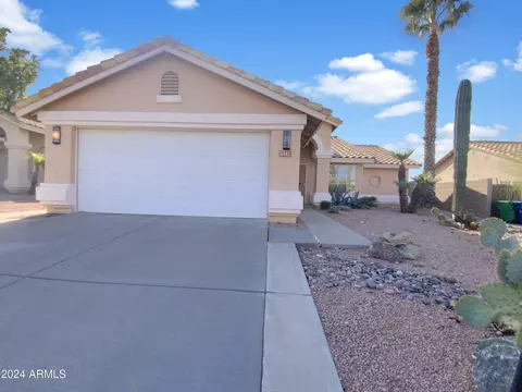 6411 E Riverdale St, Mesa, AZ 85215