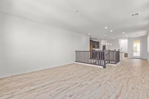 1668 E Hampton Ln, Gilbert, AZ 85295 photo 5