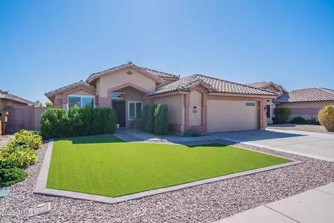8919 W Kings Ave, Peoria, AZ 85382