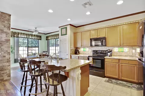 2968 E Palmdale Ln, Gilbert, AZ 85298 photo 5