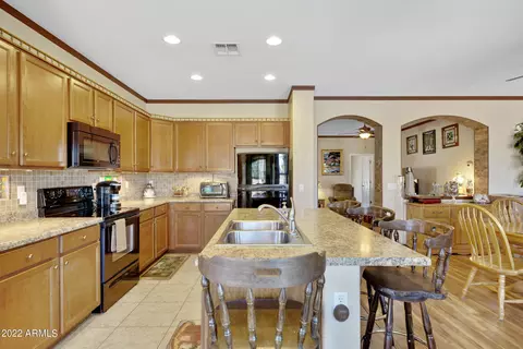 2968 E Palmdale Ln, Gilbert, AZ 85298 photo 7