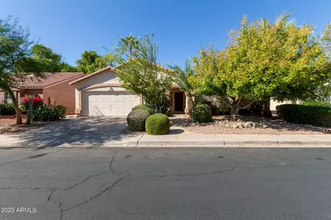 4126 E Keresan St, Phoenix, AZ 85044
